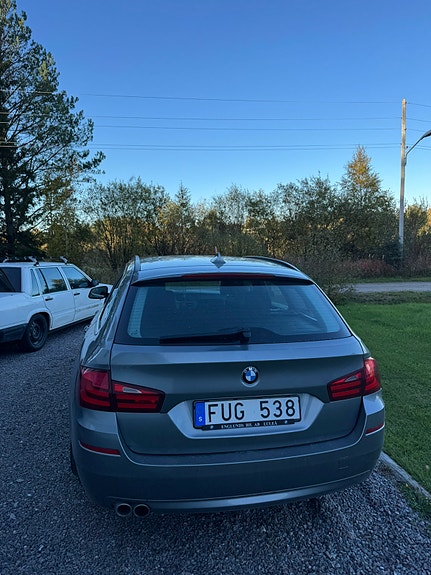BMW 525d 4 of 7