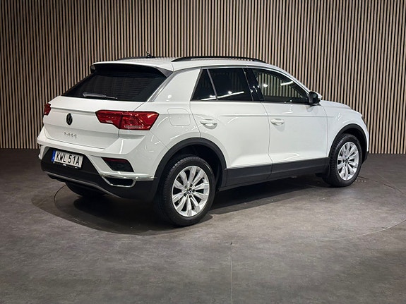Volkswagen T-Roc 4 of 25
