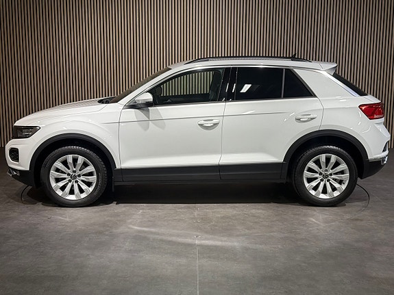 Volkswagen T-Roc 7 of 25