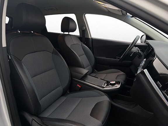Kia Niro 12 of 28