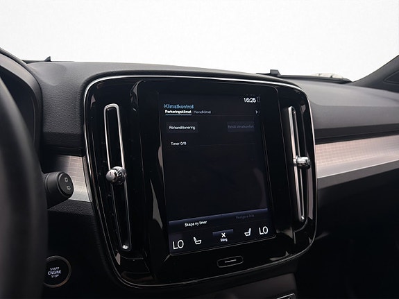 Volvo XC40 22 of 30