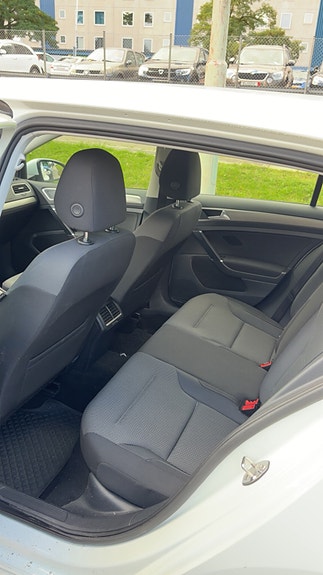 Volkswagen Golf VII 4 of 6