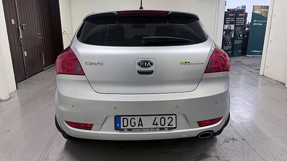 Kia ProCeed 5 of 15
