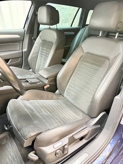 Volkswagen Passat 5 of 13