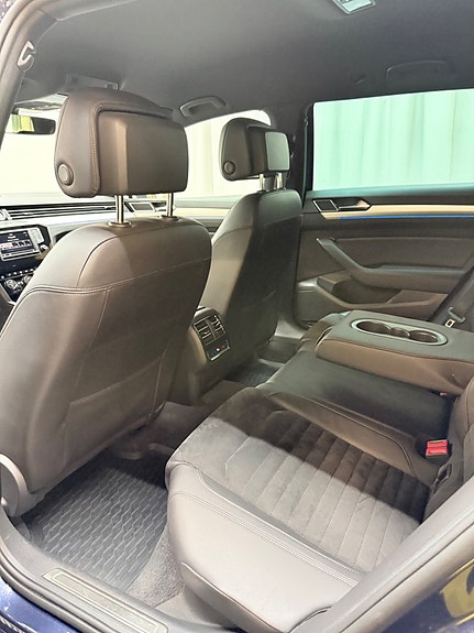Volkswagen Passat 6 of 13