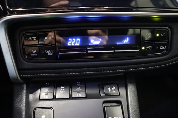 Toyota Auris 23 of 24