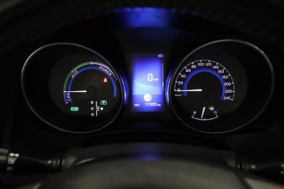 Toyota Auris 13 of 24