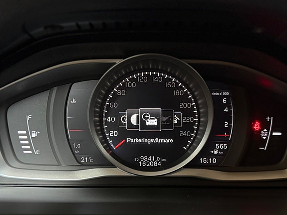 Volvo V60 16 of 23