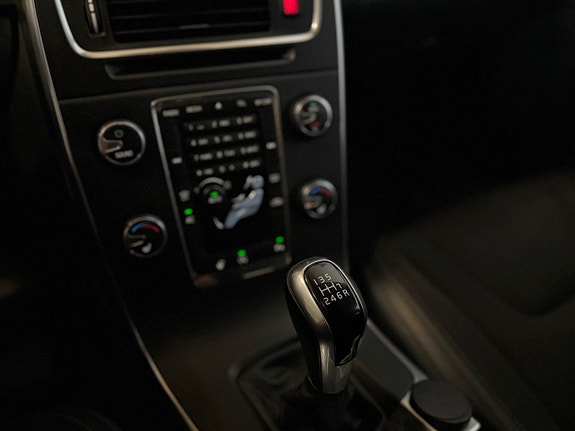 Volvo V60 18 of 23