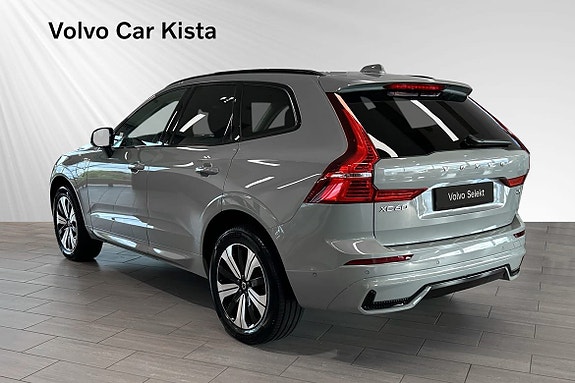 Volvo XC60 4 of 29