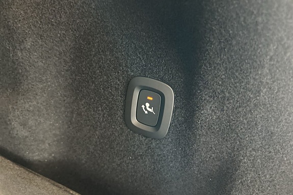 Volvo XC60 15 of 29