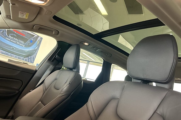 Volvo XC60 29 of 29