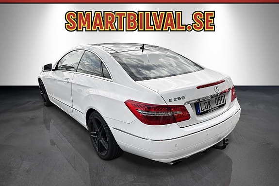 Mercedes-Benz E250 6 of 30