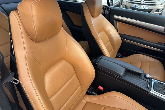 Mercedes-Benz E250 26 of 30