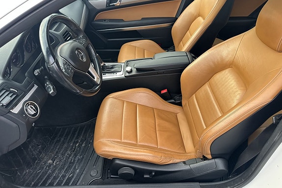 Mercedes-Benz E250 10 of 30