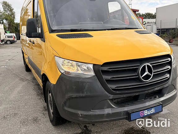 Mercedes-Benz Sprinter 311 9 of 27