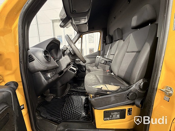 Mercedes-Benz Sprinter 311 21 of 27