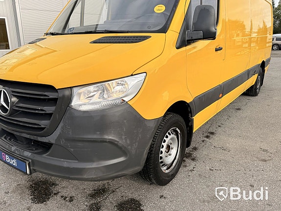 Mercedes-Benz Sprinter 311 23 of 27