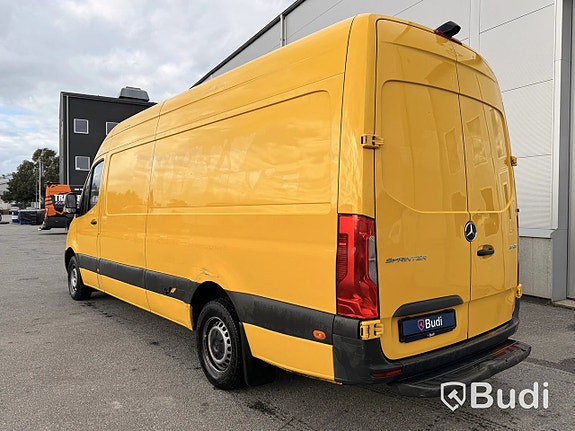Mercedes-Benz Sprinter 311 4 of 27