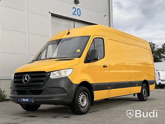 Mercedes-Benz Sprinter 311 12 of 27