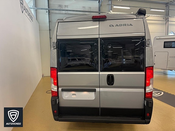 Adria TWIN SELECT 640 SLB 17 of 17