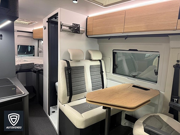 Adria TWIN SELECT 640 SLB 5 of 17
