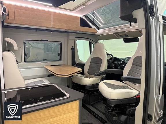Adria TWIN SELECT 640 SLB 6 of 17