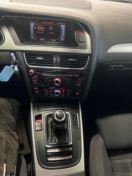 Audi A4 15 of 17