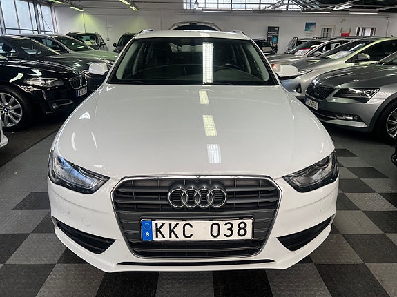 Audi A4 4 of 17