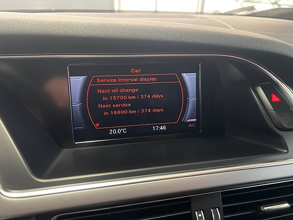 Audi A4 16 of 17