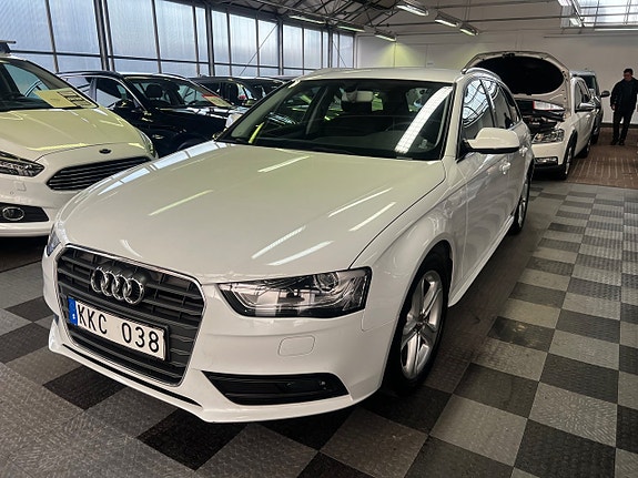 Audi A4 2 of 17