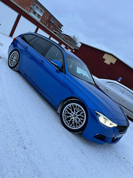 BMW 320d 4 of 7