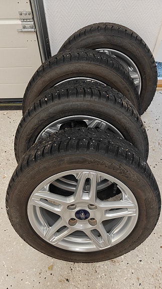 Ford Fiesta 6 of 6