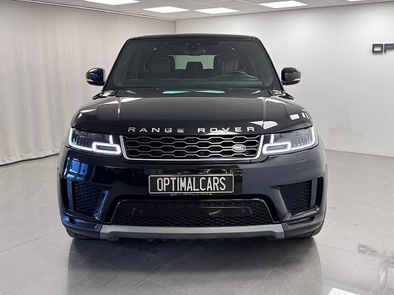 Land Rover Range Rover Sport 9 of 14