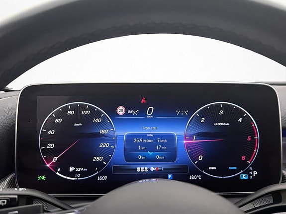 Mercedes-Benz C220 17 of 30