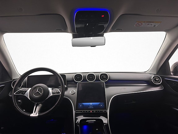 Mercedes-Benz C220 13 of 30