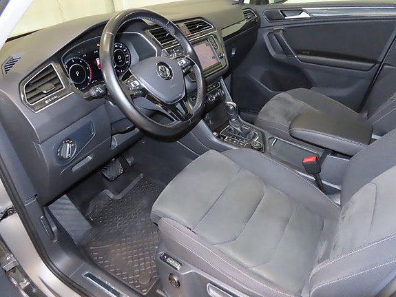 Volkswagen Tiguan 7 of 26