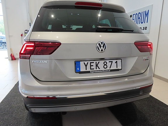 Volkswagen Tiguan 5 of 26