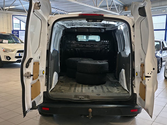 Ford Transit Connect 8 of 8