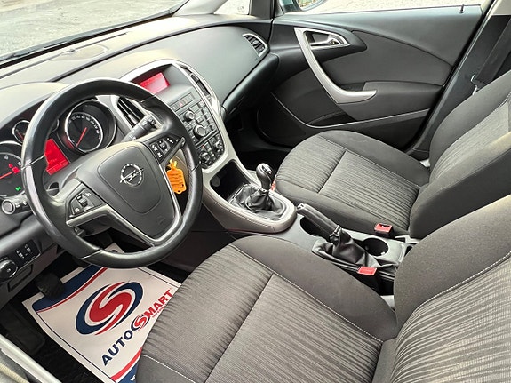 Opel Astra 6 of 18