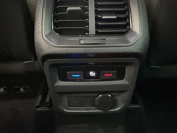 Volkswagen Tiguan 28 of 30