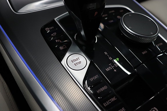BMW X5 25 of 30