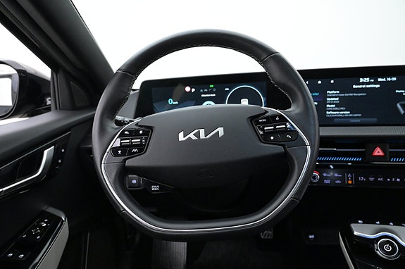 Kia EV6 7 of 27