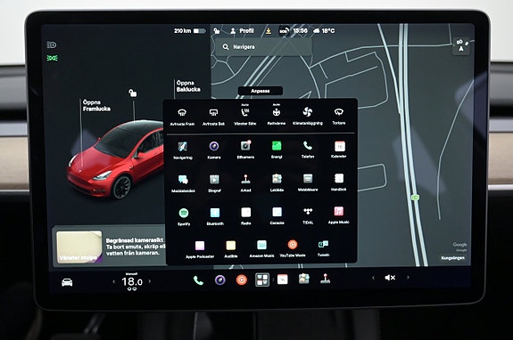 Tesla Model Y 22 of 27