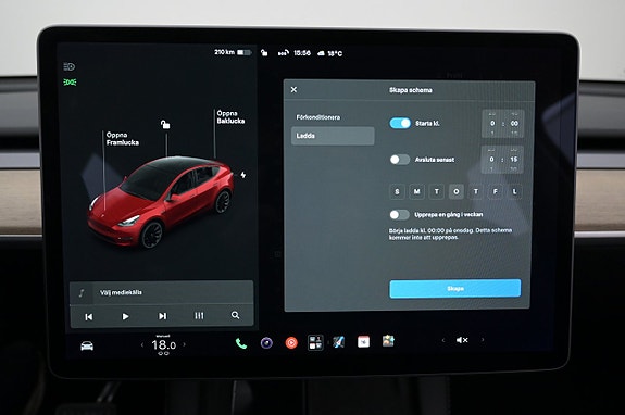 Tesla Model Y 16 of 27