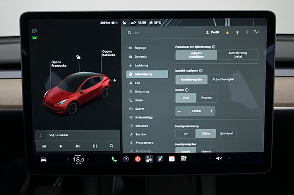 Tesla Model Y 15 of 27