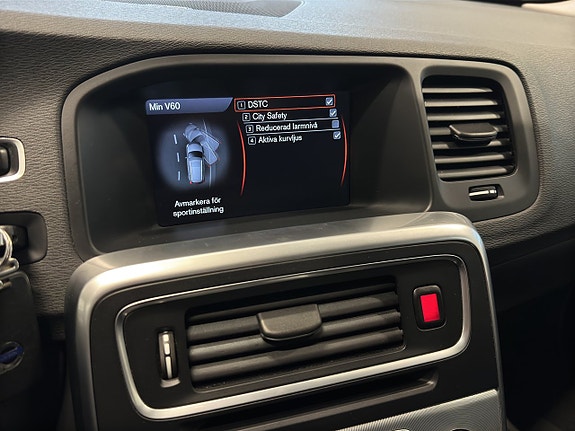 Volvo V60 21 of 30