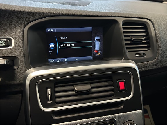 Volvo V60 20 of 30