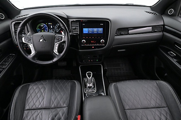 Mitsubishi Outlander 6 of 27