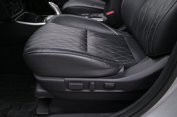 Mitsubishi Outlander 10 of 27